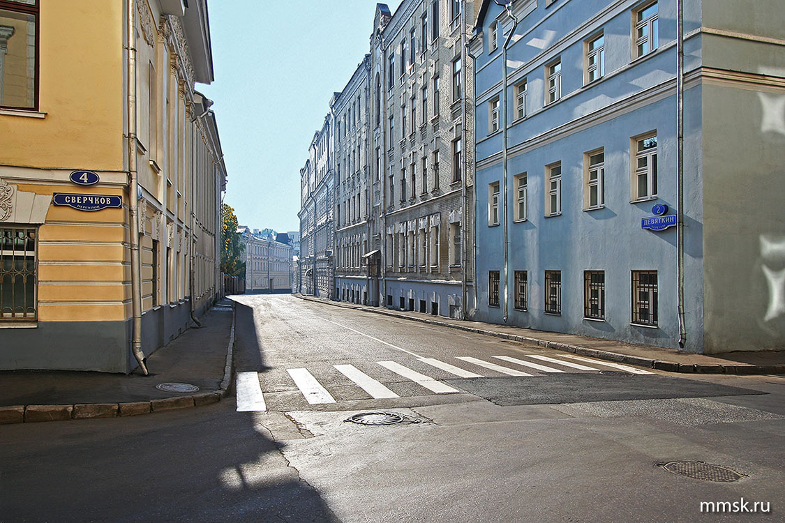 Девяткин переулок. Вид из Сверчкова переулка. Фото 2006 г.