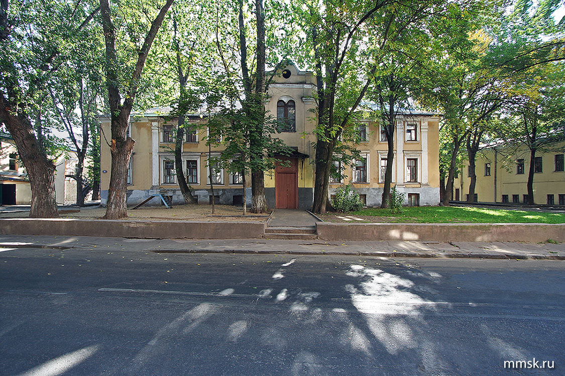 Кривоколенный переулок, дом 10 С1. Усадьба Голицыных. Фото 2006 г.