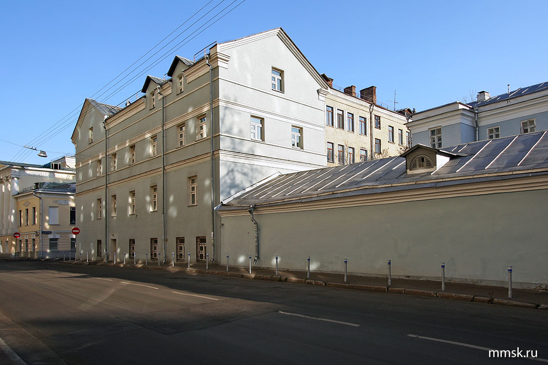 Сверчков переулок, 2. Горихвостовский дом. Фото 2005 г.