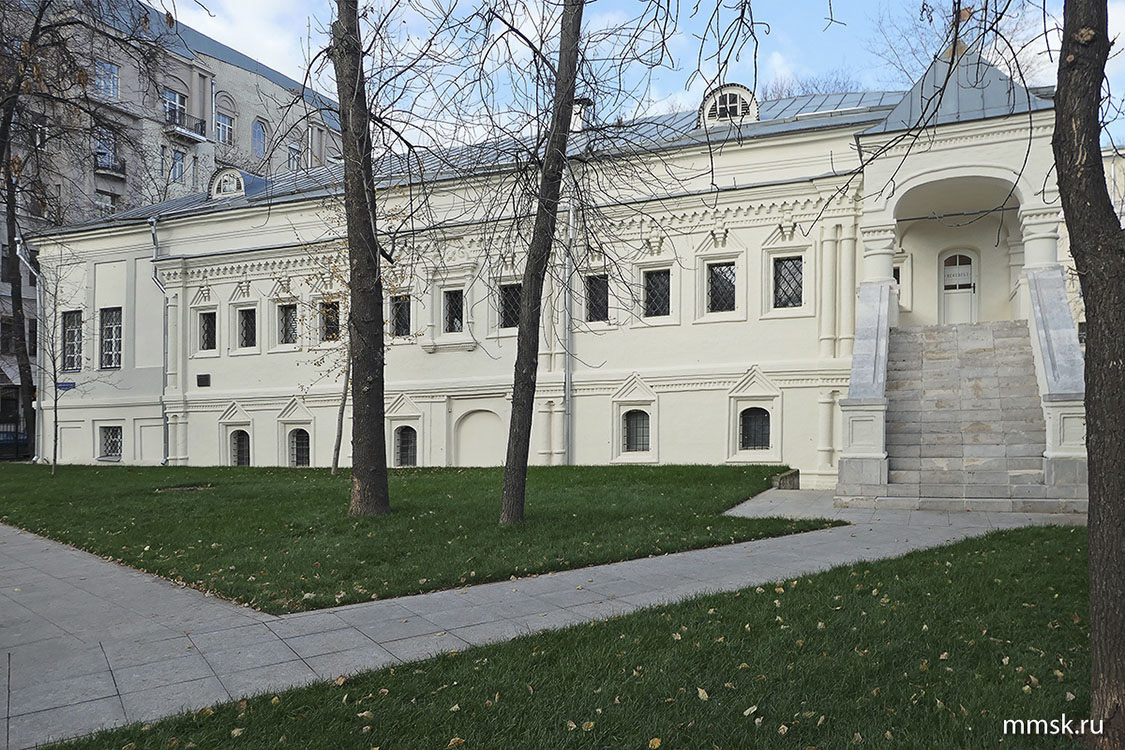 Большой Харитоньевский, 17. Палаты Ратманова. Фото 2019 г.