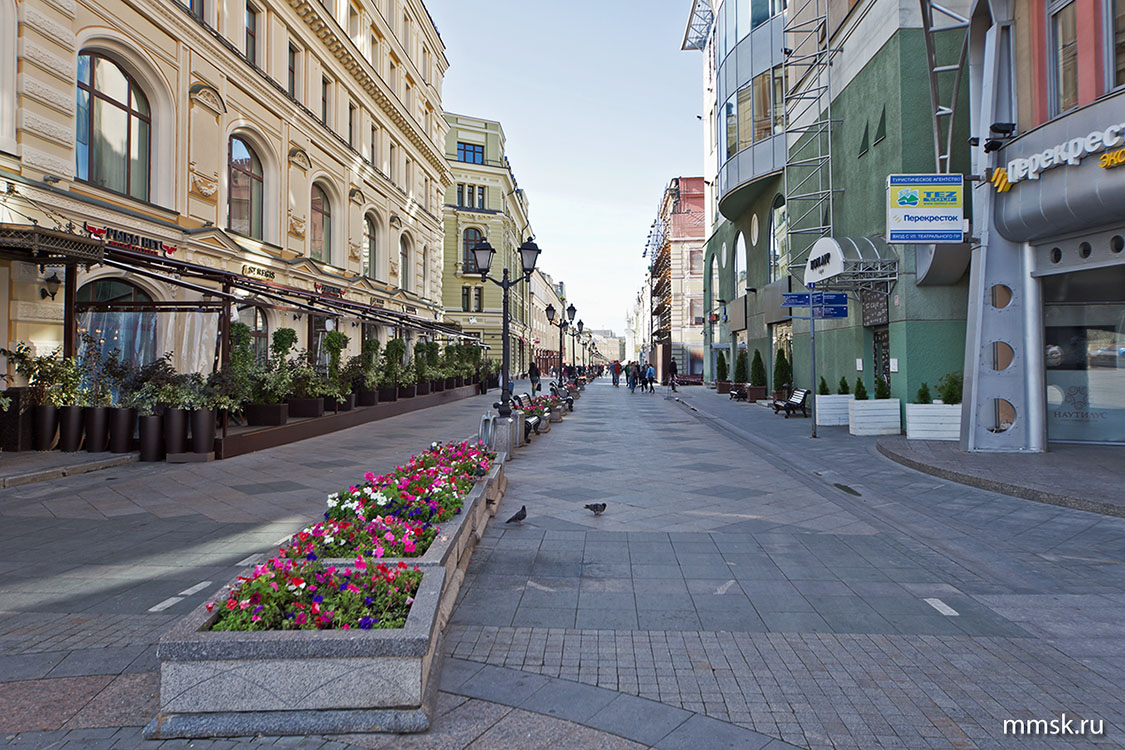Никольская улица у Большого Черкасского переулка. Фото 2017 г.